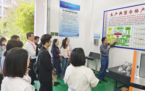 廈門城市職業(yè)學(xué)院啟動2024年職業(yè)教育活動周，助力職業(yè)中介服務(wù)